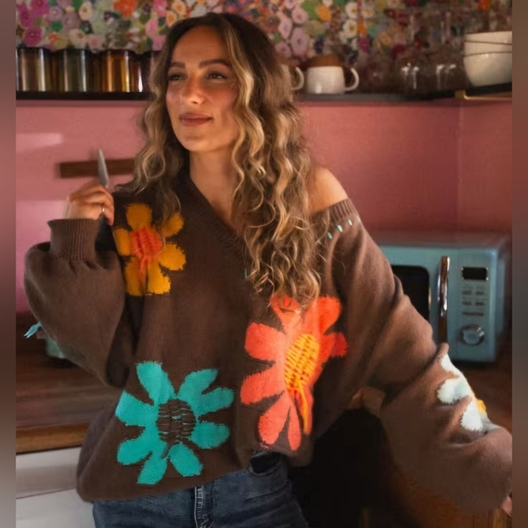 Good Mood Flower Print Sweater - Picture 5 of 14